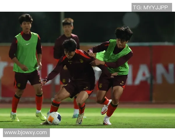 足球老牛回头再战绿茵场重燃激情与梦想的传奇之旅